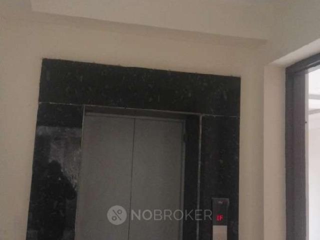 3 BHK Flat In Hcl Towers for Rent In Sector 107