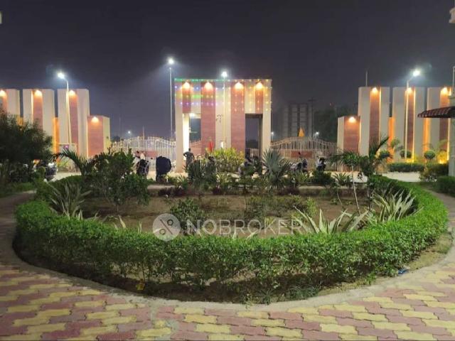 3 BHK Flat In Hiraj Building for Rent In Sahibabad
