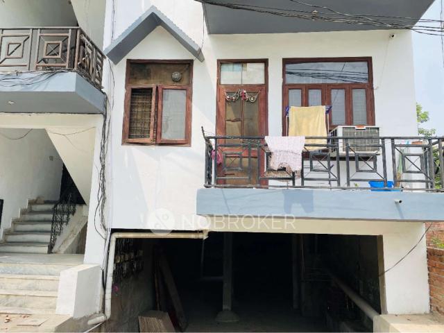 3 BHK Flat In Jagdamba Apartment For Sale In Sector 7