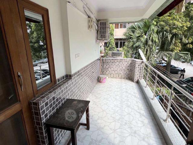 3 BHK Flat In Jal Vayu Vihar Sector 25 for Rent In Sector 2