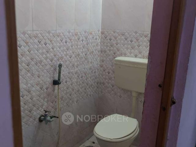 3 BHK Flat In Kalai Deepa Home for Rent In Thoraipakkam