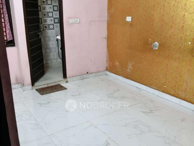 3 BHK Flat In Kaveri Apartments For Sale In East Uttam Nagar