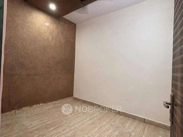 3 BHK Flat In Krishna Apartment For Sale In Uttam Nagar