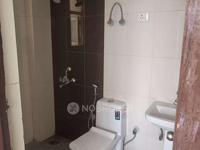 3 BHK Flat In Krishna Aprameya Residency, Ghukna, Ghaziabad