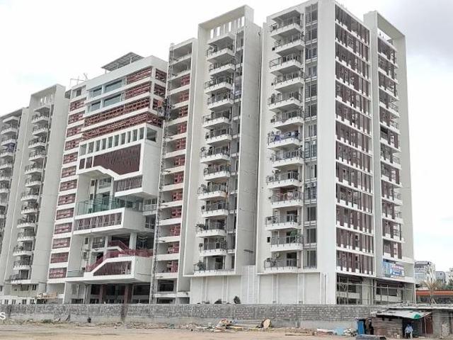 3 BHK Flat In Ksr's 2getherments. For Sale In Miyapur