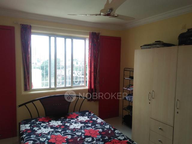 3 BHK Flat In Luxurious Fully Furnished, 3bhk Front Road Fac