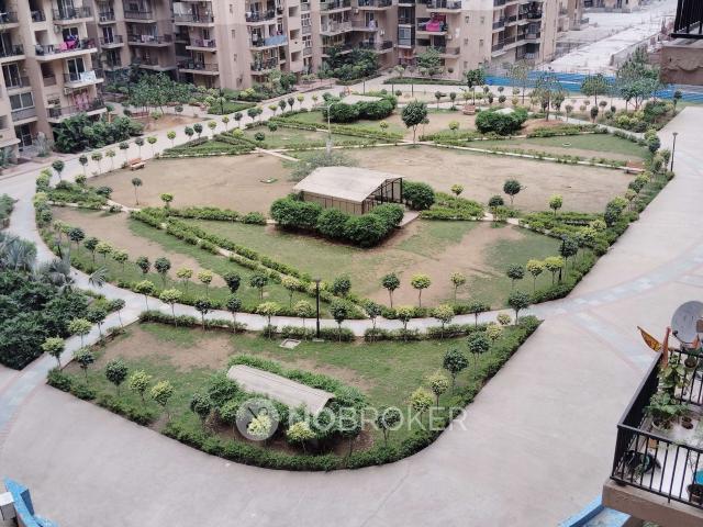 3 BHK Flat In La Residentia for Rent In Amrapali Dream Valley