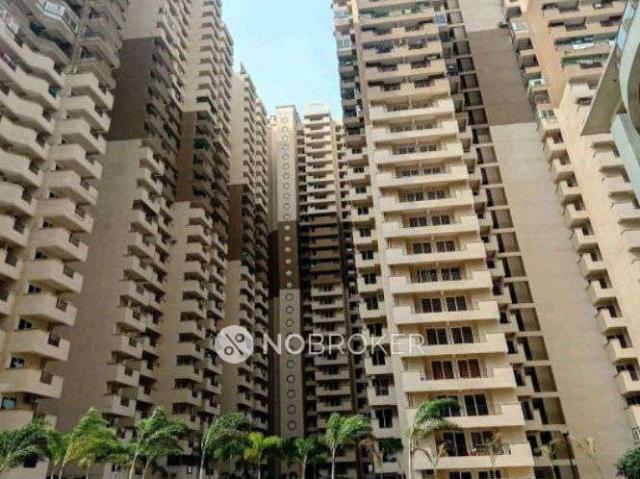 3 BHK Flat In Landcraft Golflinks Apartments for Rent In La