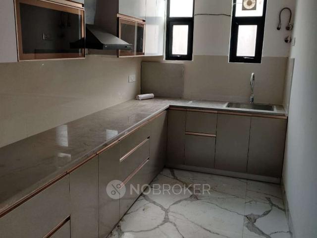 3 BHK Flat In Lilly Green Mandi for Rent In Daisy Apartment