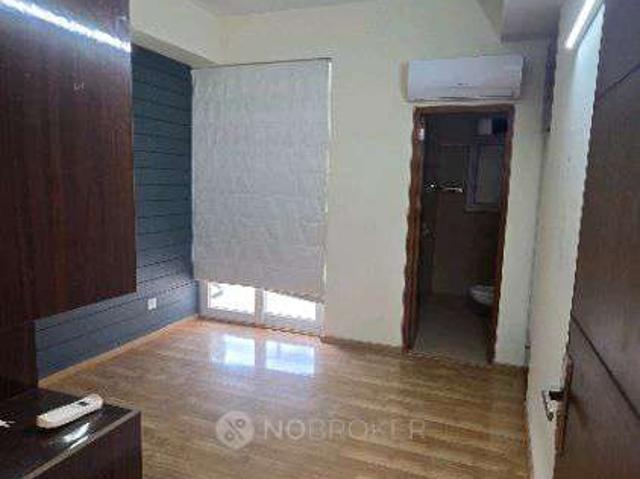 3 BHK Flat In Puri Emerald Bay for Rent In Sector 104