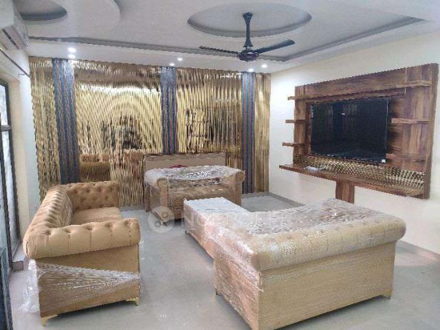 3 BHK Flat In Palm Grove Heights for Rent In Sector 52