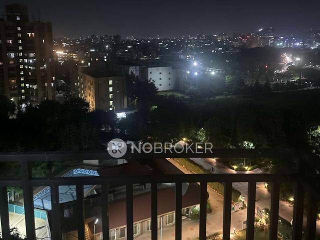3 BHK Flat In Palm Grove Heights for Rent In Sector 52