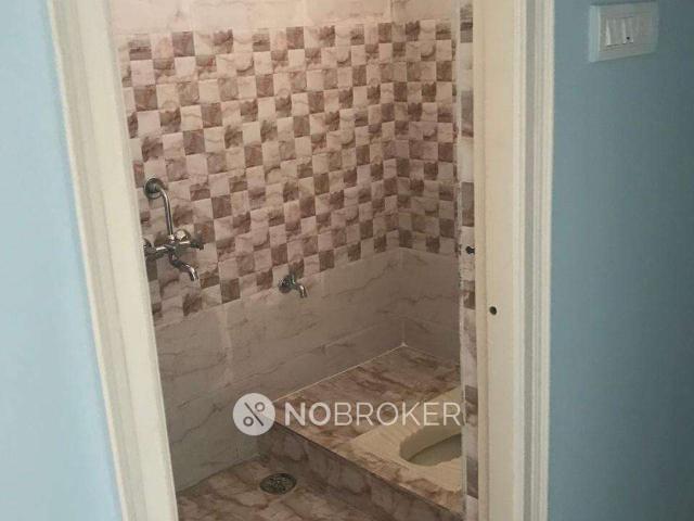 3 BHK Flat In Pioneer Heights Apartment For Sale In Janachaitanya Colony