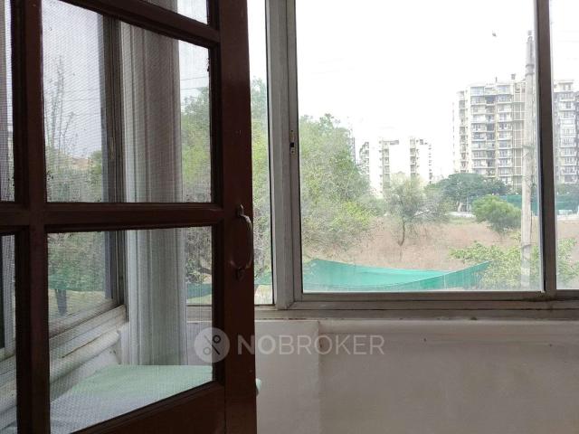 3 BHK Flat In Platinum Del Floors Ardee City for Rent In Se