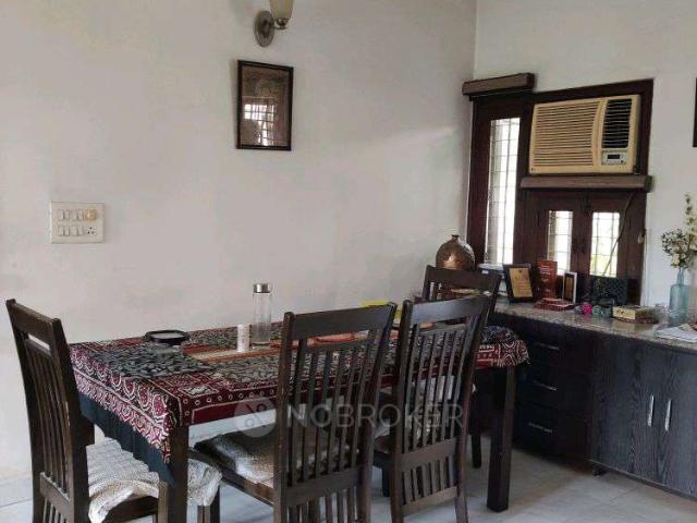 3 BHK Flat In Prasad Nagar For Sale In Rajinder Nagar