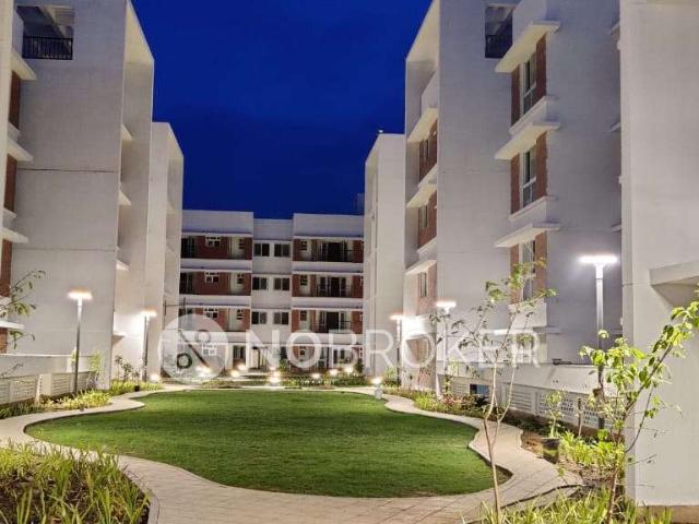 3 BHK Flat In Prestige Courtyards For Sale In Sholinganallu