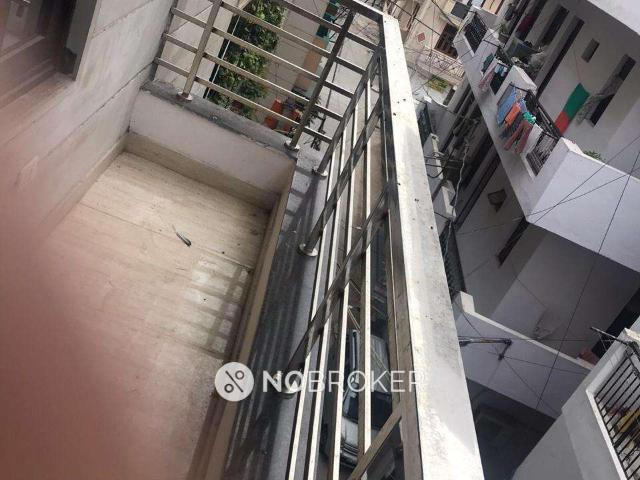 3 BHK Flat In Rudra Apartment For Sale In Mahavir Enclave