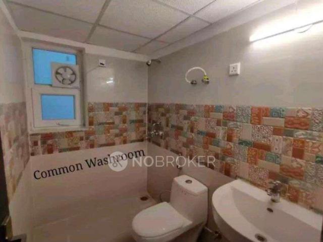 3 BHK Flat In Raksha Adella for Rent In Jc89+6v9, Gaur City 2, Ghaziabad, Chipyana Khurd Urf Tigri, Uttar Pradesh 201009, India