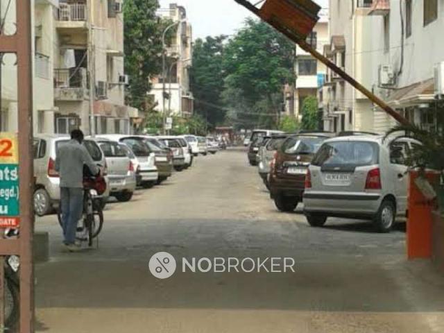 3 BHK Flat In Rajouri Apartments for Lease In Rajouri Garden