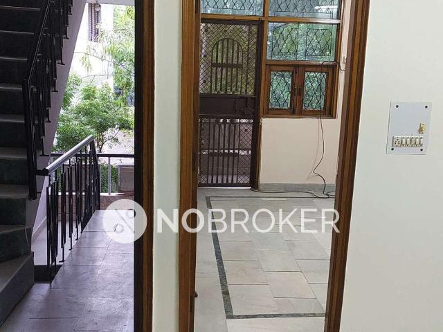 3 BHK Flat In Rani Bagh for Rent In Pitam Pura