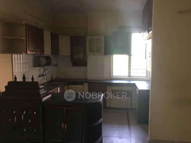 3 BHK Flat In Royal Banjara Apartment for Rent In Banjara H