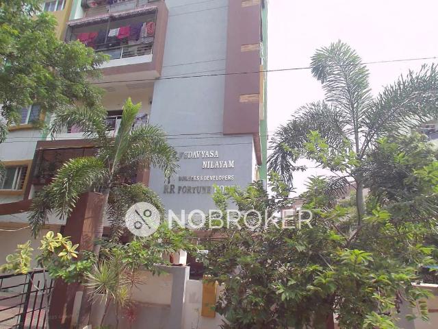 3 BHK Flat In Rr Vedavyasa Nilayam For Sale In Kothapet
