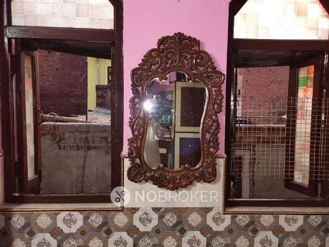 3 BHK Flat In Standalone Buiding For Sale In Hauz Qazi