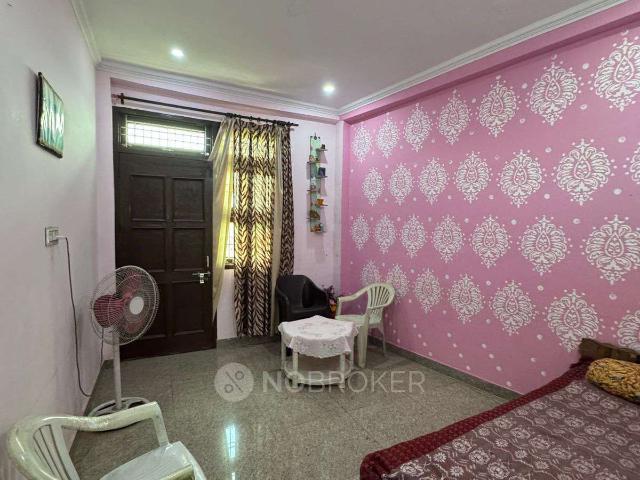3 BHK Flat In Standalone Building for Rent In Govindpuram