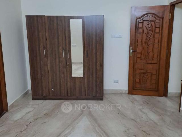 3 BHK Flat In Standalone Building for Rent In Medavakkam