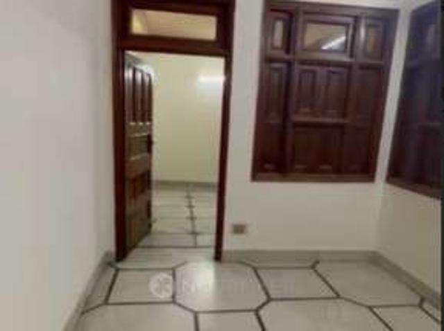 3 BHK Flat In Standalone Building for Rent In Naraina