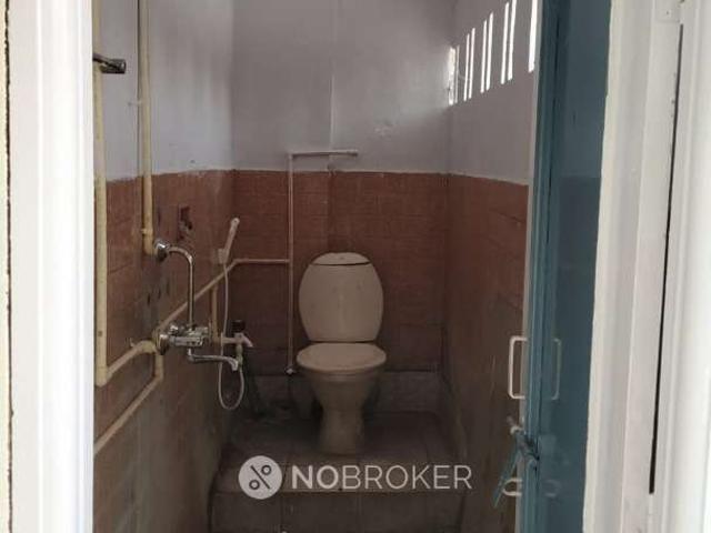 3 BHK Flat In Standalone Building for Rent In New Nallakunta