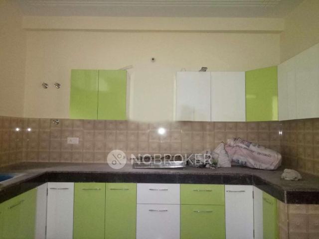 3 BHK Flat In Standalone Building for Rent In Sector 52