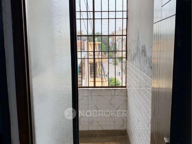 3 BHK Flat In Standalone Building for Rent In Paschim Vihar