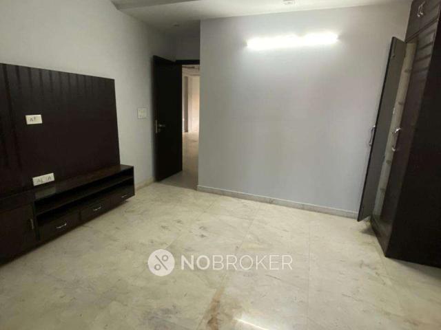 3 BHK Flat In Standalone Building for Rent In Pitampura