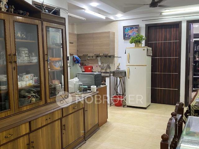 3 BHK Flat In Standalone Building for Rent In Rajouri Gard