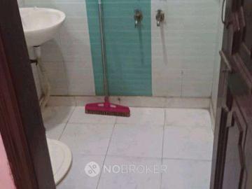 Jahangir Puri, New Delhi, Delhi - Parking