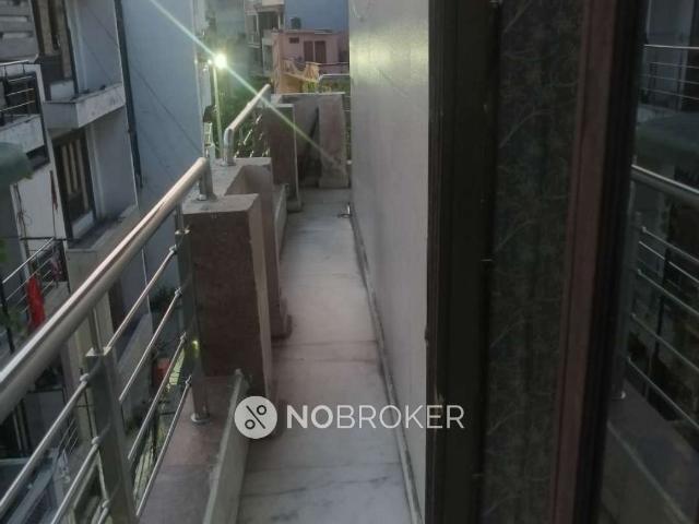 3 BHK Flat In Standalone Building For Sale In Babarpur