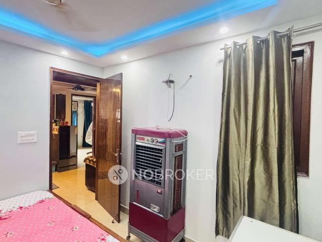 3 BHK Flat In Standalone Building For Sale In Govindpuri