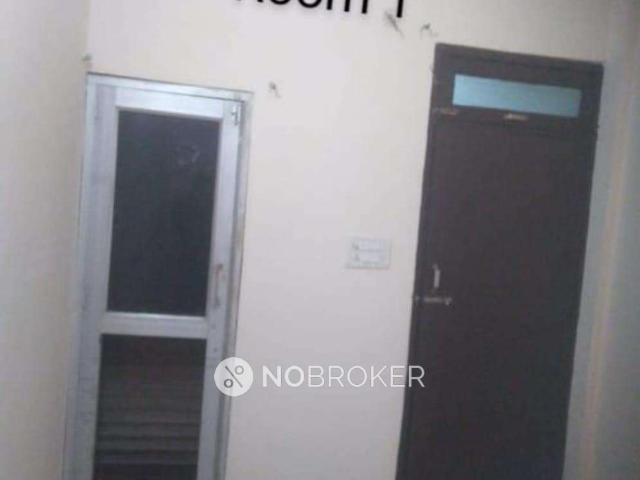 3 BHK Flat In Standalone Building For Sale In Shahdara