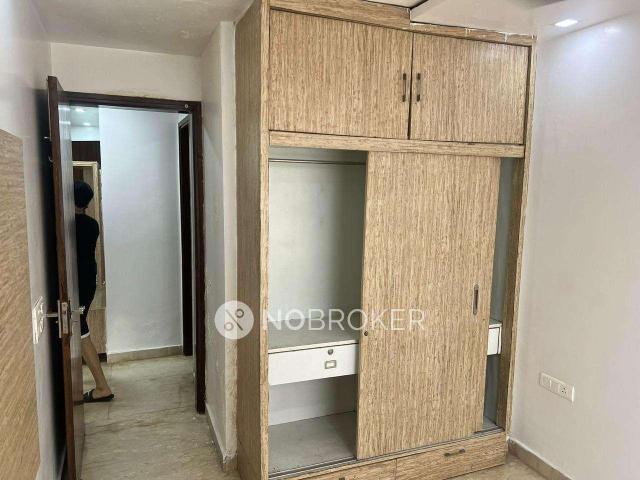 3 BHK Flat In Standalone Building For Sale In Shalimar Bagh