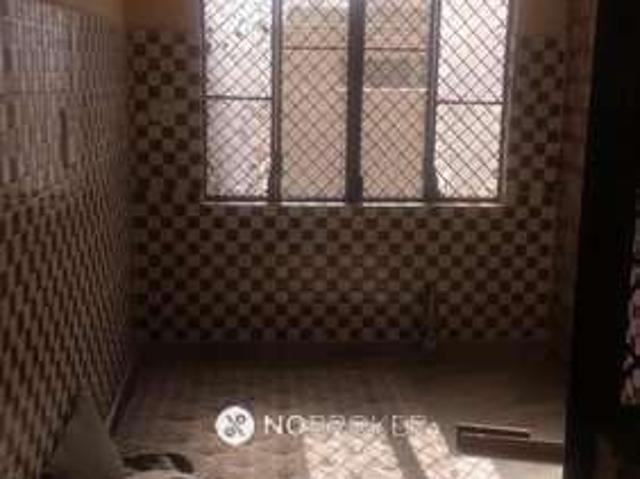 3 BHK Flat In Standalone Building For Sale In Shastri Nagar