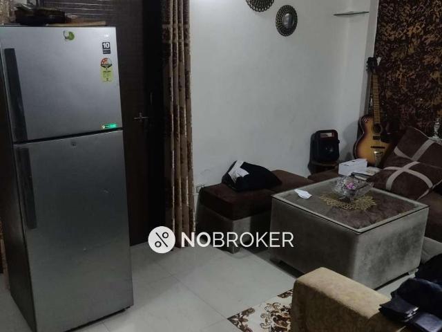3 BHK Flat In Standalone Building For Sale In Uttam Nagar