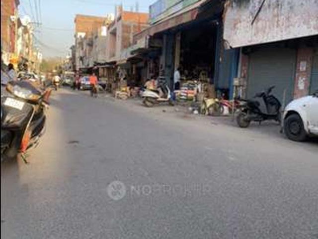 3 BHK Flat In Standalore Builing for Rent In New Industrial