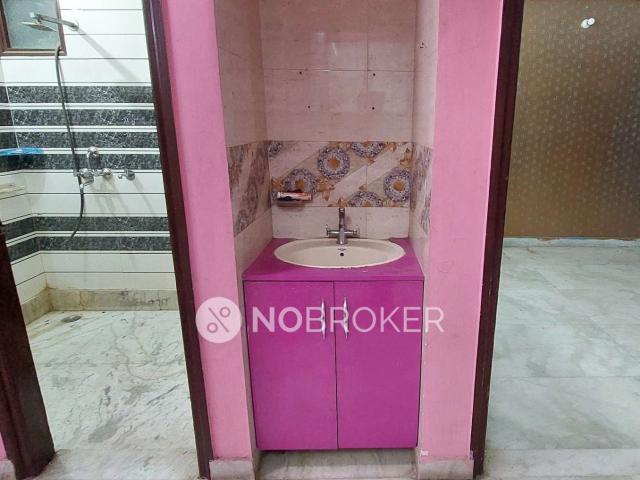 3 BHK Flat In Standlone Building For Sale In Rohini