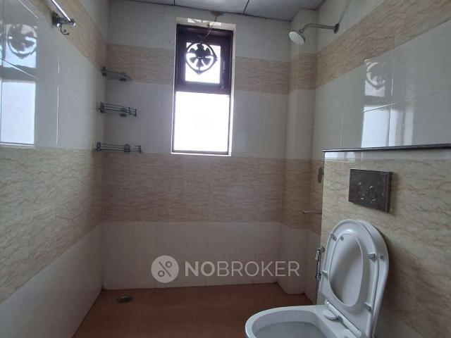 3 BHK Flat In Standlone Building for Rent In Sec 23a