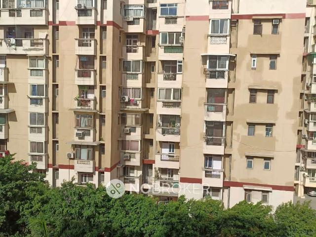 3 BHK Flat In Stellar Kings Court for Rent In Sector 50