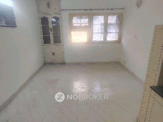 3 BHK Flat In Subhavna Niketan Apartments for Rent In Pitam Pura