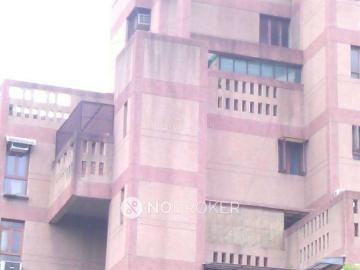 Flat for rent in Mayur County - Parking