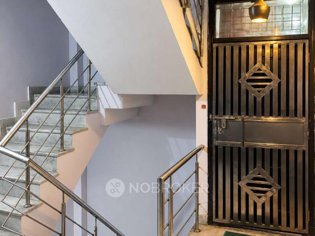 3 BHK Flat In Sadh Nagar For Sale In Sadh Nagar, Palam