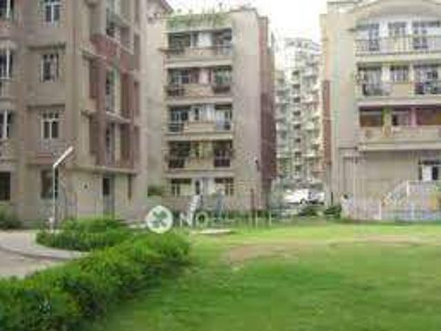 3 BHK Flat In Salora Vihar, Sector 62, Noida For Sale In Sector 62, Noida